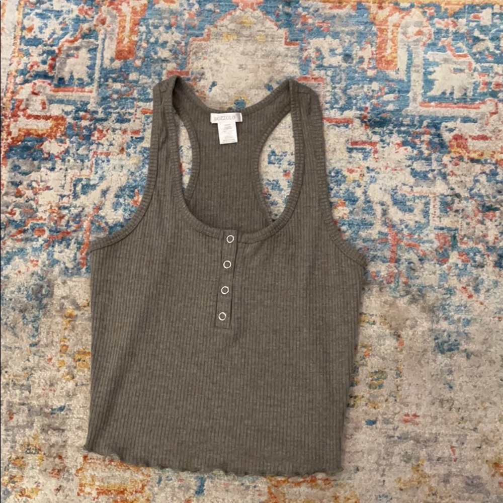 Razor back crop top